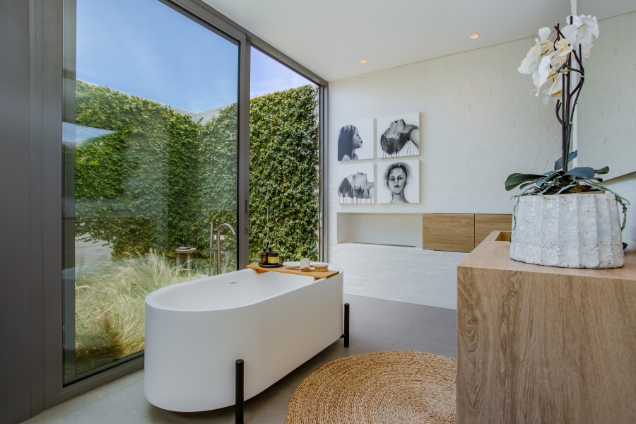 3 Bedroom Property for Sale in Devonvallei Western Cape